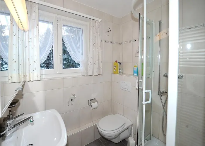 Haus Pyrola * Давос